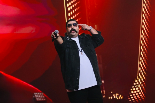 گزارش متنی و تصویری کنسرت 5 دی ماه بهنام بانی